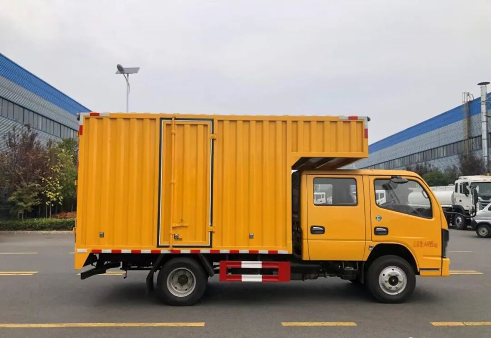 東風(fēng)多利卡藍(lán)牌雙排座檢修車(chē)圖片2